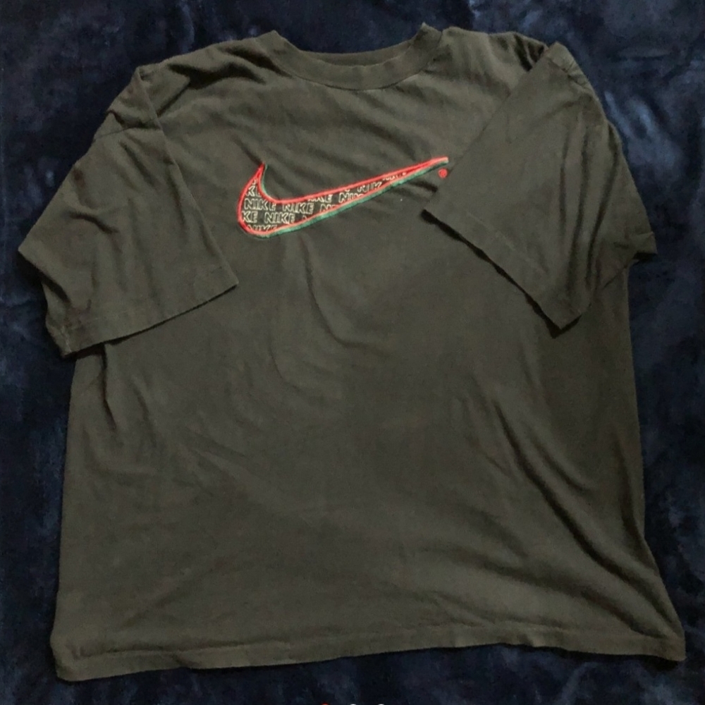 Vintage Y2K Nike tee